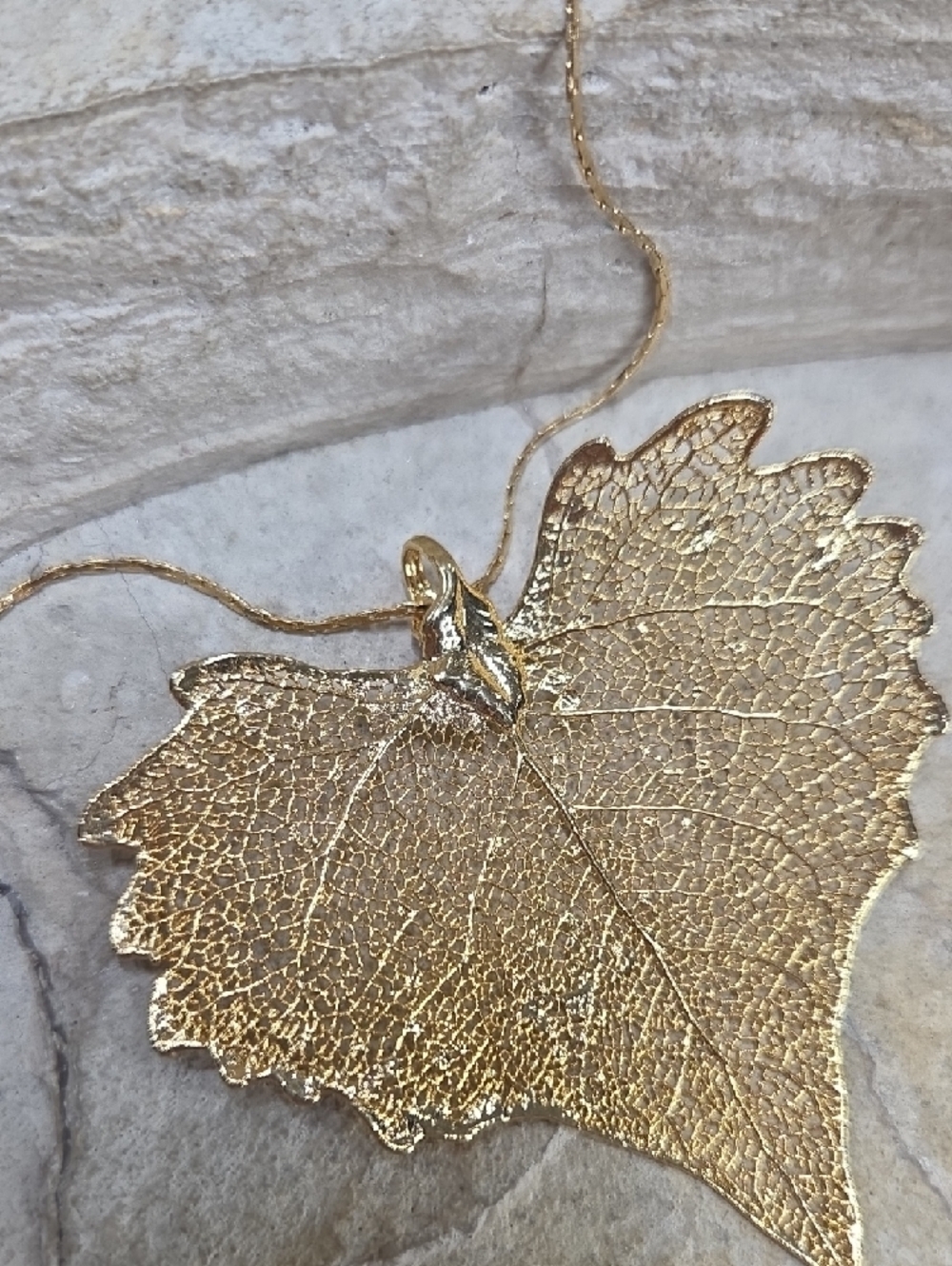 Gold Dipped Real Leaf Pendant Necklace - Elegant Women Jewelry